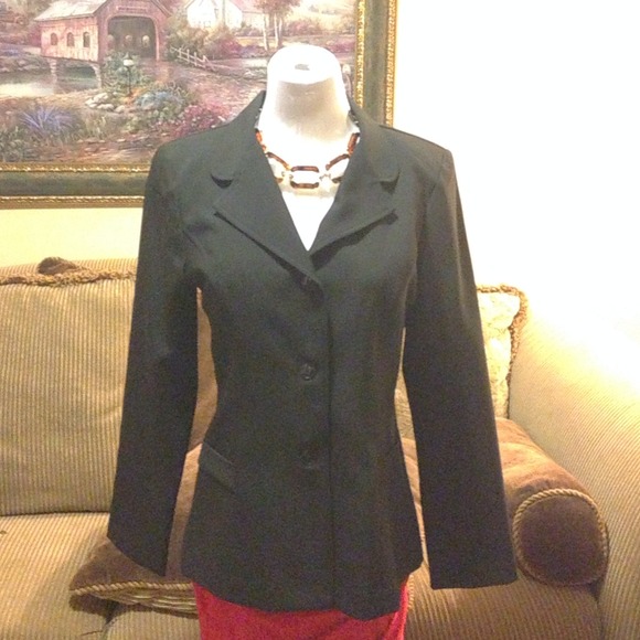 🎀 Small black blazer 👜