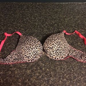 34b Victoria's Secret Bra