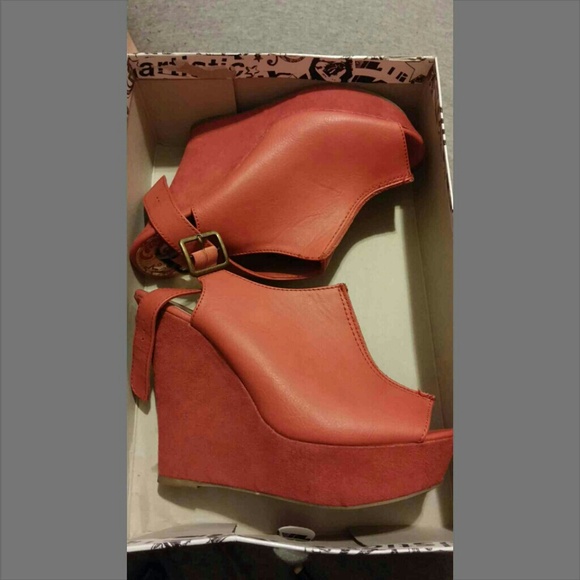 Style name: Corail haylees