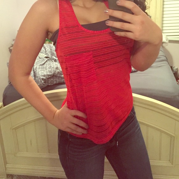 ✨Sold in a bundle - 2B Bebe Tank - Picture 1 of 4