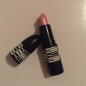 Soft illusion limited edition lipstick