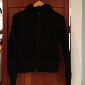Lululemon Classic Blk sweater/jacket hoodie. XS