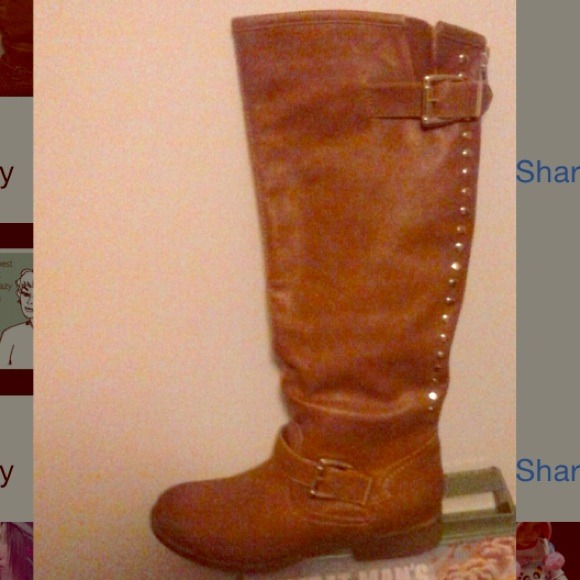 Boots cute!!! ☺️☺️