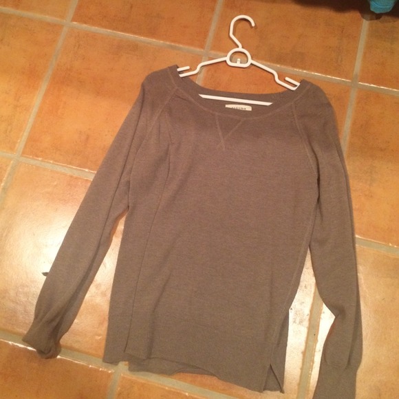 Brown sweater