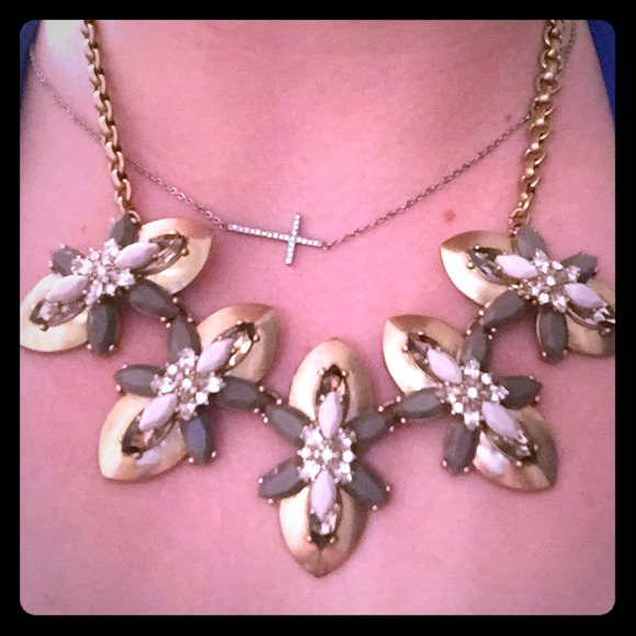 J Crew statement necklace NWOT