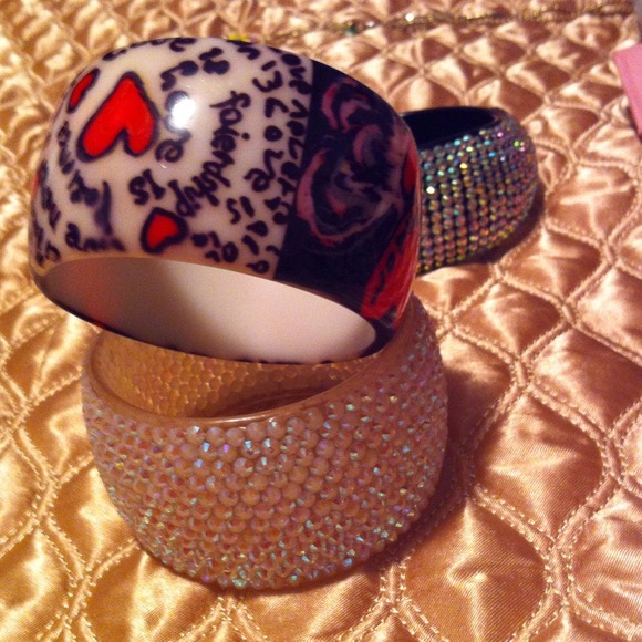 Bangle bracelets - Picture 2 of 4