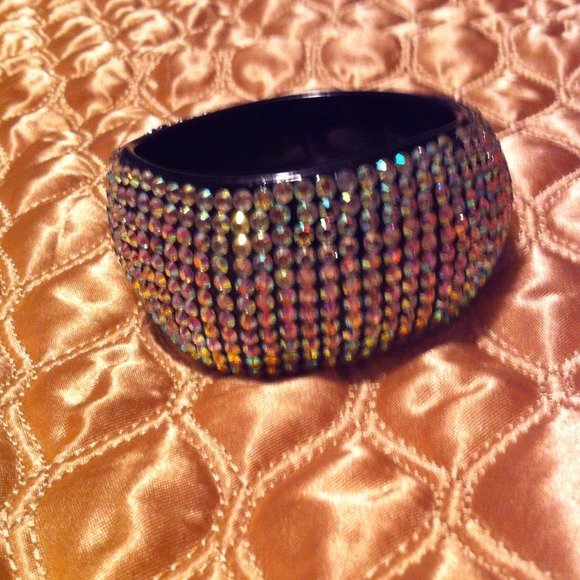 Bangle bracelets - Picture 3 of 4
