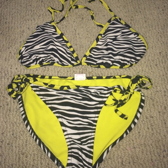Zebra bikini