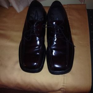 Kenneth Cole men's  brown dress shoes