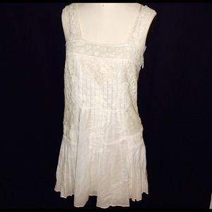 Juicy couture linen and lace dress
