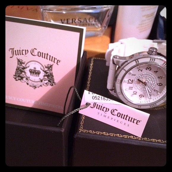 💯 Authentic White juicy couture watch 💗