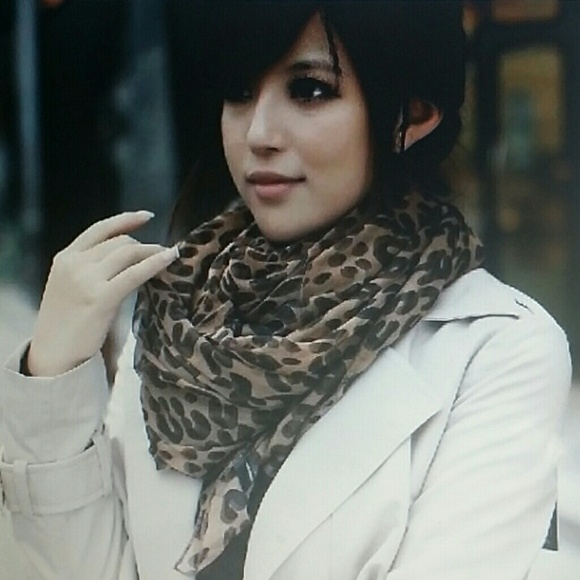 **Sold** scarf