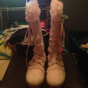 womens pink snow boots size 10