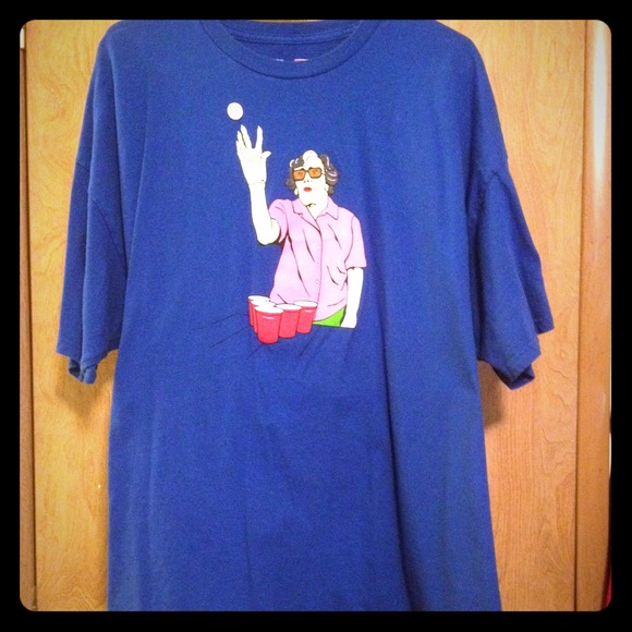 Van's Beer Pong Grandma Tshirt
