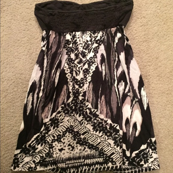 🚫SOLD🚫BILLABONG STRAPLESS MINI DRESS SIZE MEDIUM - Picture 2 of 4
