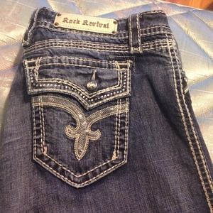 Rock Revival Jeans Sz 32