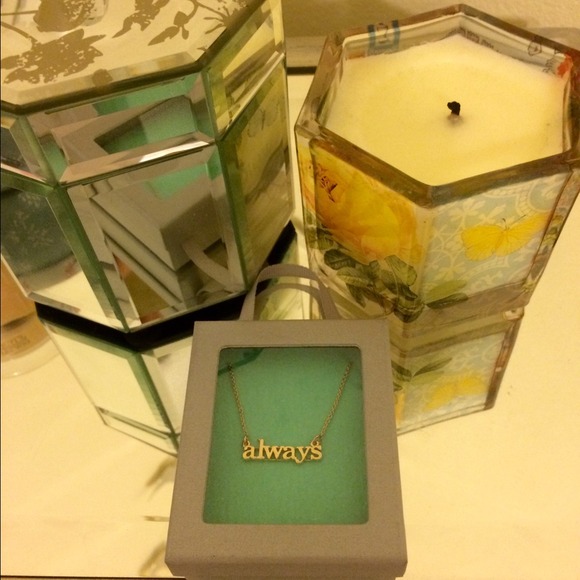 🎄"Always" silver necklace packaged like ornament
