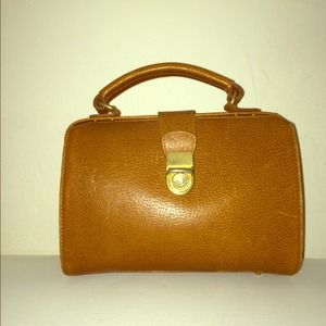 Vintage Women handbag by perry Ellis