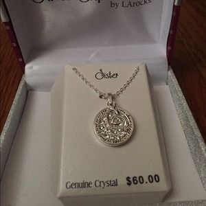 Sister necklace