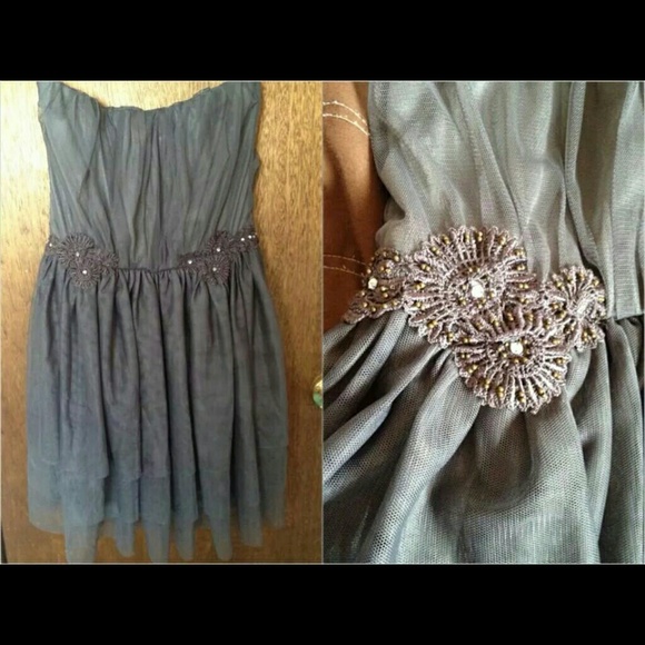 Gray dress