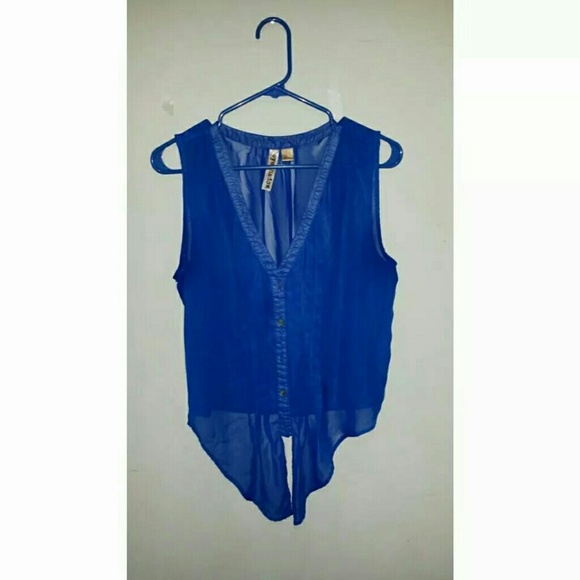 Blue shirt