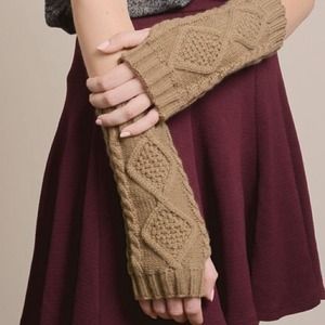 Mocha Fingerless Gloves