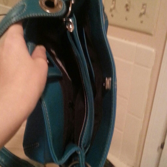 TOMMY HILFIGER TURQUOISE HANDBAG - Picture 3 of 4