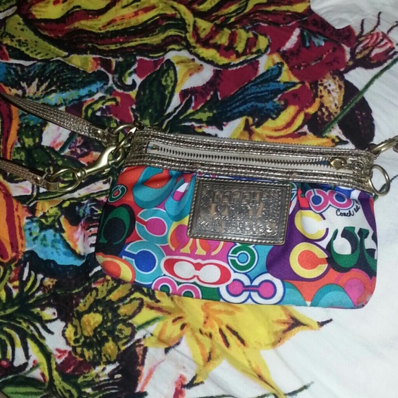 fast sale! large mulitcolored coach wristlet