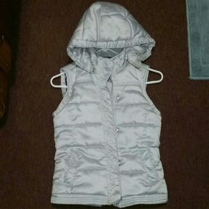 BOTH VEST FOR 30!!!! GREAT DEAL!!!!