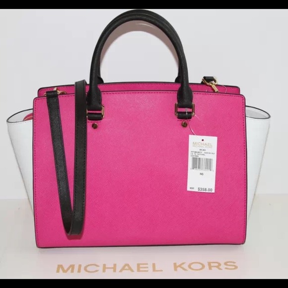 Sold - Picture 3 of 4