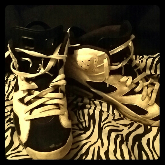 Jordan 6 oreo edition