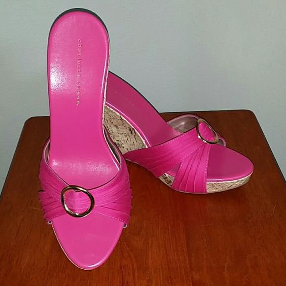 FLASH SALE!!! Pink Open Toe Sandals - Picture 2 of 3