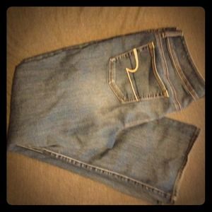 Practically new AE Kick Boot jeans.