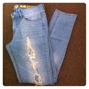Skinney ripped jeans only worn once