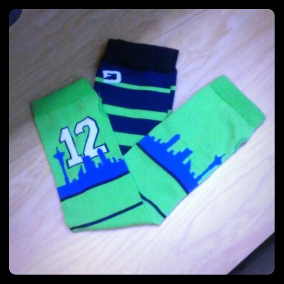 NEW Seahawks Sleeves