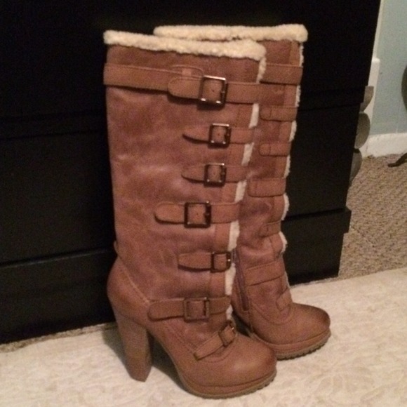 Report armstrong boots