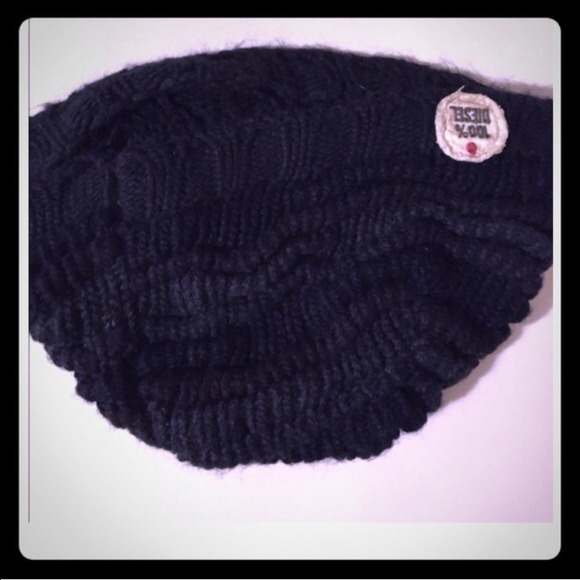 Diesel beanie.........never worn