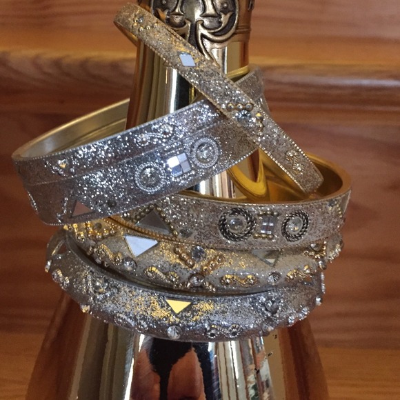 Gold and Silver Bangles! - Picture 2 of 4