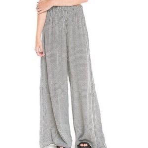 SOLD Brandy melville wide legged flowy pants