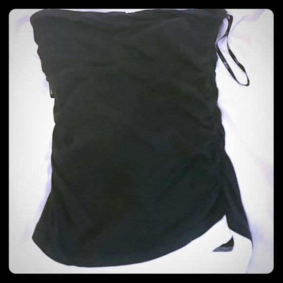 Black and white tube top