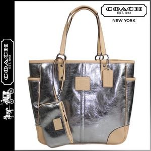 SOLD COACH METALLIC TOTE W DETACHABLE WRISTLET NWT
