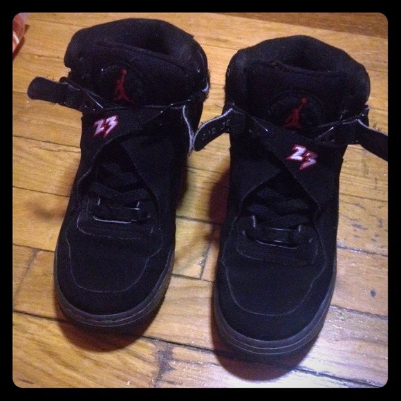 Fusion 8's Jordan size 4.5
