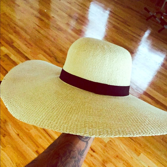 H&M Straw Sun Hat W black Lace