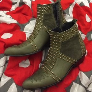 Anine Bing studded boots size 36. Brand new