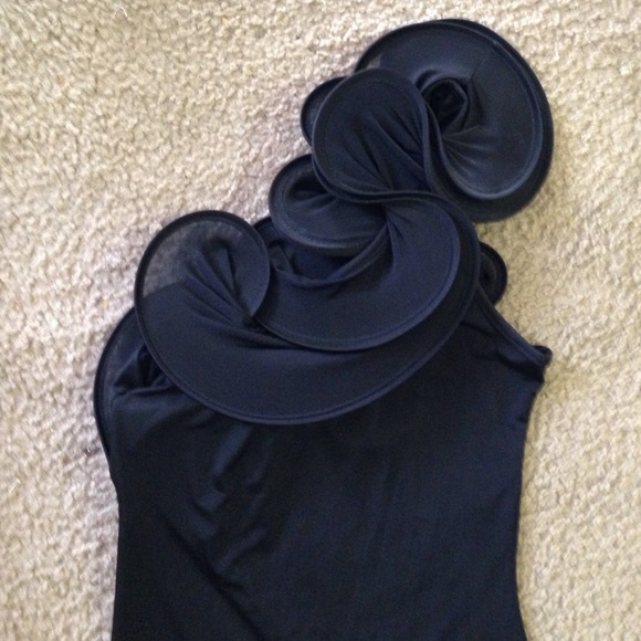 Cocktail Party Dress - Picture 2 of 4