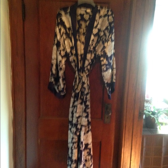 Silk/satin robe