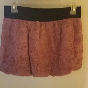 Wet Seal rose plush skirt