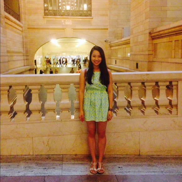 This cute dress