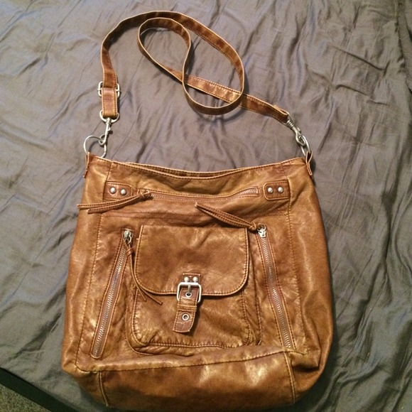 Cross body bag. In lightly used condition.