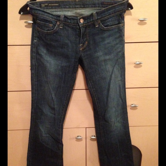 Citizens low waist bootcut w/ frayed bottom